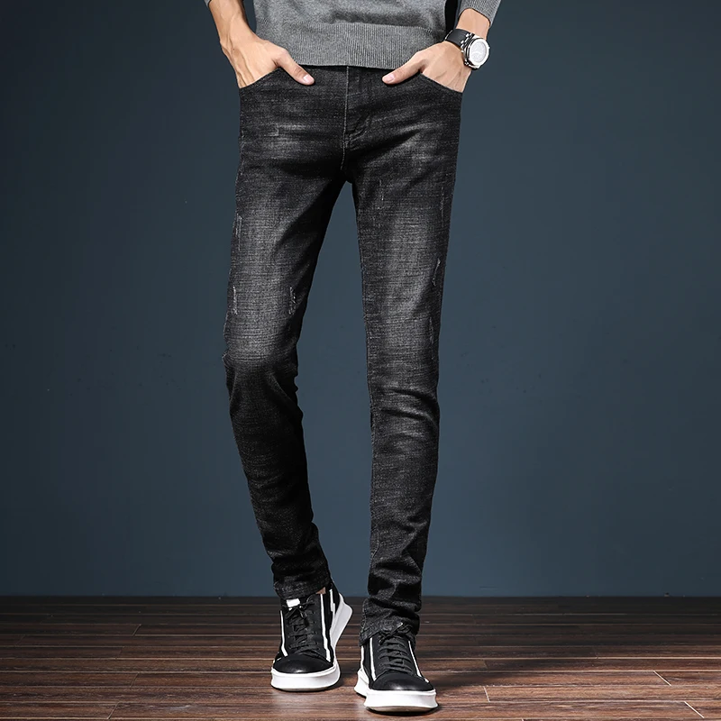 2020 Men Casual Jeans Cowboy Elasticity Thin Jeans New Fashion Slim Waist Long Trousers Men jeans Business Pants Boy Pants HOT
2020 Men Casual Jeans Cowboy Elasticity Thin Jeans New Fashion Slim Waist Long Trousers Men jeans Business Pants Boy Pants HOT