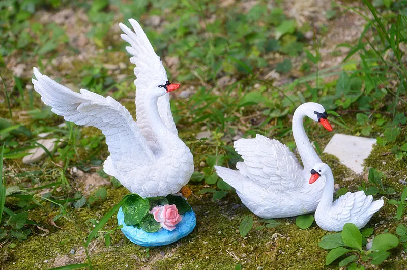 resin similation swans Miniature craft swan family micro landscape DIY gardening sculpture pond ornament garden decoration a0190
resin similation swans Miniature craft swan family micro landscape DIY gardening sculpture pond ornament garden decoration a0190