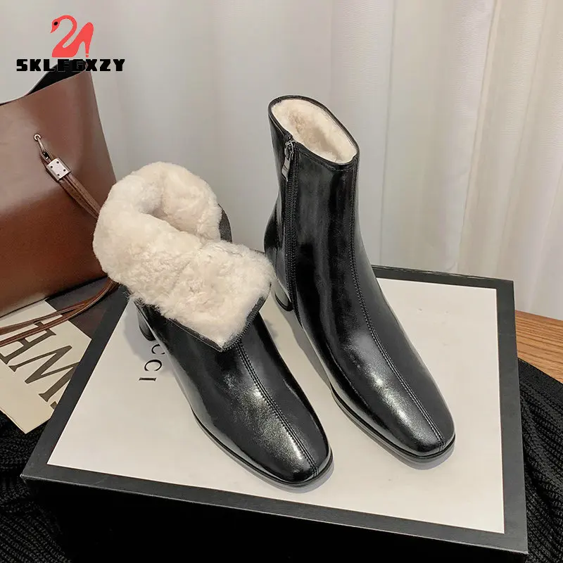 Winter Women's Boots 100% Wool Snow Boots Warm Genuine Leather Shoes Chelsea Boot
Winter Women's Boots 100% Wool Snow Boots Warm Genuine Leather Shoes Chelsea Boot