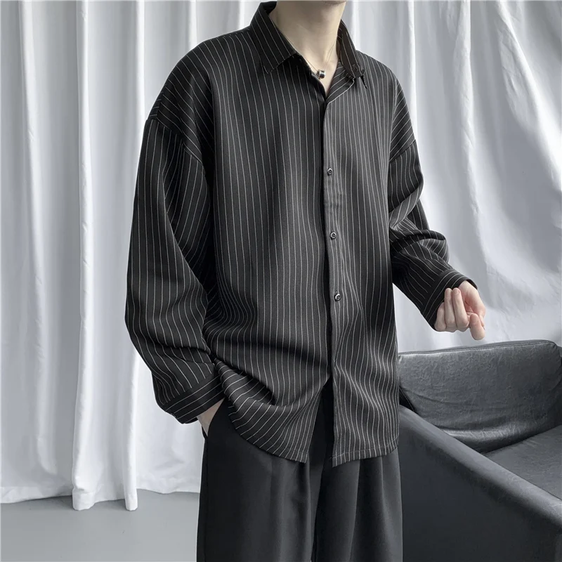 2022 Spring Autumn Men's New Fashion Striped Shirts Men Casual Long Sleeve Loose Shirts Male Streetwear Blouses O934
2022 Spring Autumn Men's New Fashion Striped Shirts Men Casual Long Sleeve Loose Shirts Male Streetwear Blouses O934