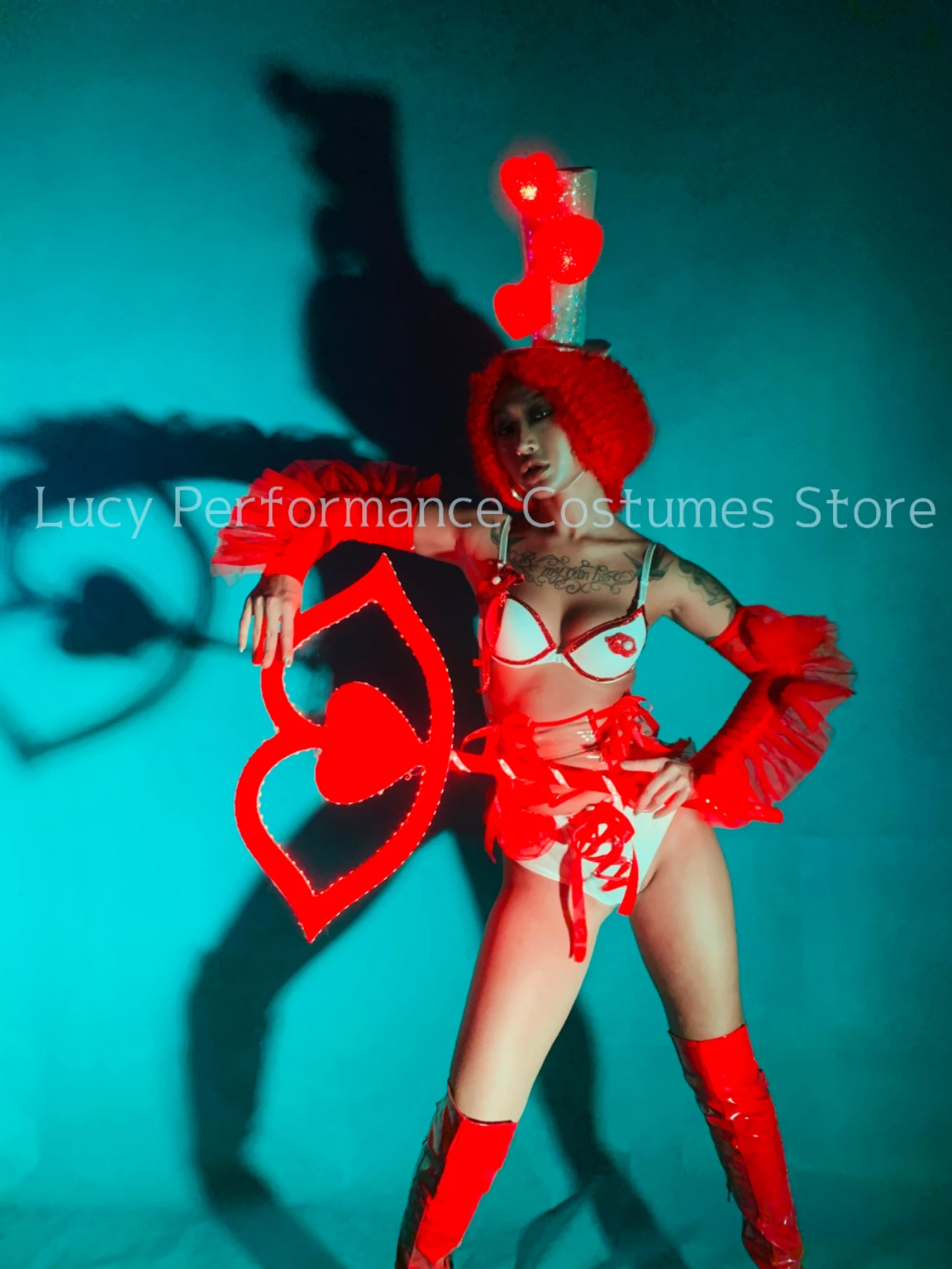 Bar and nightclub group B red love luminous lips performance dress party female gogo singer stage performance dress
Bar and nightclub group B red love luminous lips performance dress party female gogo singer stage performance dress