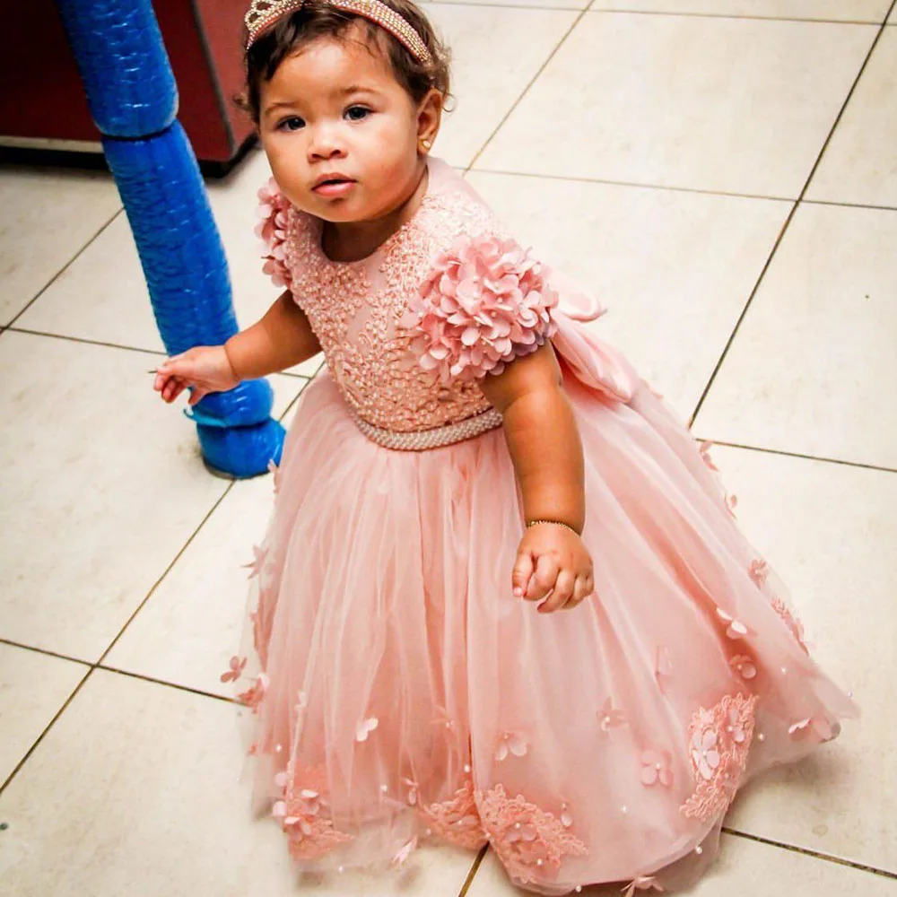 O-Neck Pearls Lace Flower Girl Dresses Pink Hand Made Flowers Tulle Little Girl Wedding Dresses Communion Gowns
O-Neck Pearls Lace Flower Girl Dresses Pink Hand Made Flowers Tulle Little Girl Wedding Dresses Communion Gowns