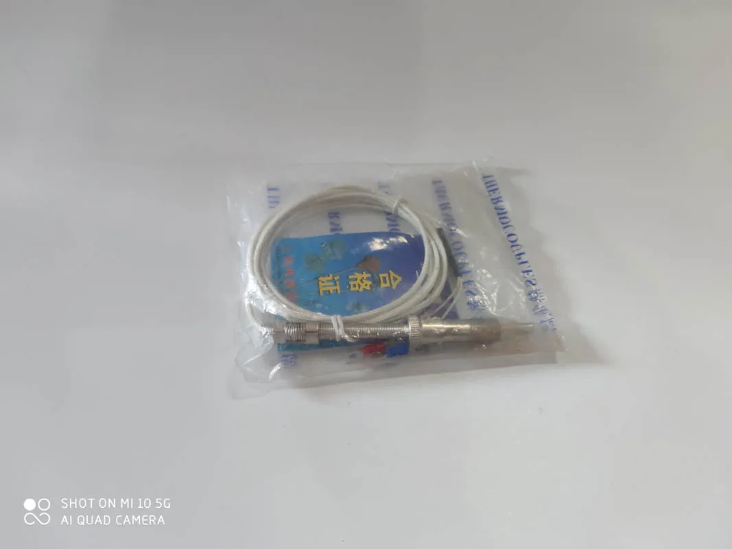 Blow film machine thermocouple temperature sensor temperature controller E type 0-400 degrees
Blow film machine thermocouple temperature sensor temperature controller E type 0-400 degrees