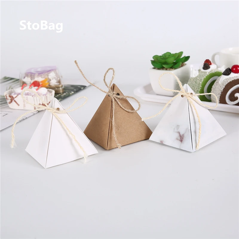 StoBag 10pcs Wedding Candy Box Carton Pyramid Christmas Party Gift Cookies Dragees Favor Baby Show Chocolate Packing With Ribbon
StoBag 10pcs Wedding Candy Box Carton Pyramid Christmas Party Gift Cookies Dragees Favor Baby Show Chocolate Packing With Ribbon
