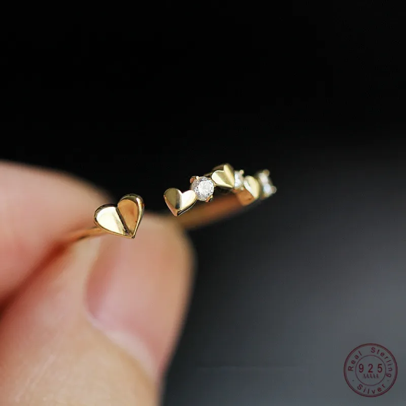 925 Sterling Silver Geometric Heart Ring Women 14k Gold Plating Exquisite Hollow Out Adjustable Tail Ring Jewelry Accessories
925 Sterling Silver Geometric Heart Ring Women 14k Gold Plating Exquisite Hollow Out Adjustable Tail Ring Jewelry Accessories