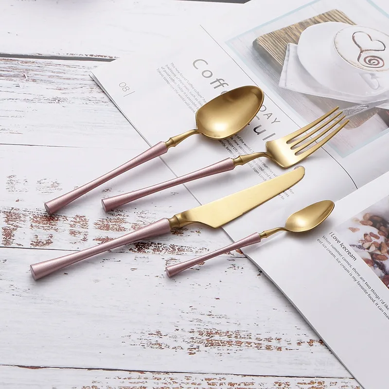 Matte Pink Gold Cutlery Set Stainless Steel Knife Fork Spoon Family Dinnerware Set Western Luxury Kitchen Tableware Eco Friendly
Matte Pink Gold Cutlery Set Stainless Steel Knife Fork Spoon Family Dinnerware Set Western Luxury Kitchen Tableware Eco Friendly