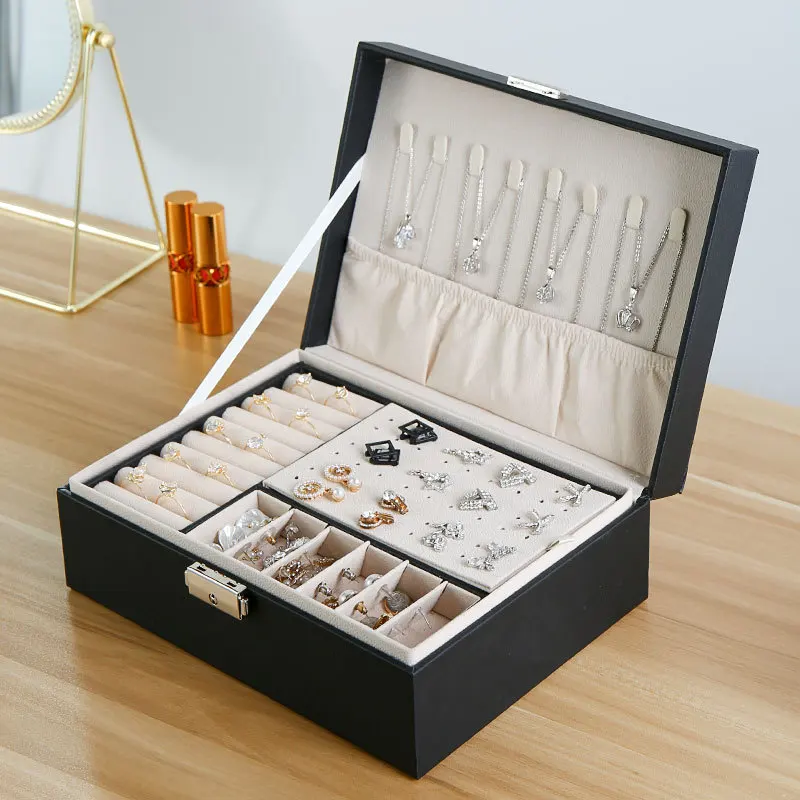 New Large Capacity Jewelry Box Travel Jewelry Organizer Multi-Function Leather Necklace Earring Ring Storage Box Gift
New Large Capacity Jewelry Box Travel Jewelry Organizer Multi-Function Leather Necklace Earring Ring Storage Box Gift