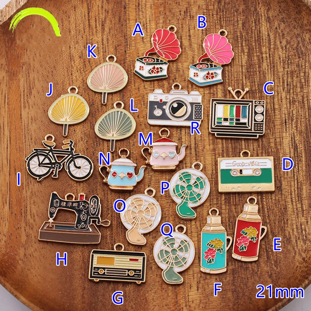 Vintage Charm Pendant for Jewelry making 10pcs antique Enamel Charms Gold Metal Fan Bicycle Tape Camera Teapot Pendants Finding
Vintage Charm Pendant for Jewelry making 10pcs antique Enamel Charms Gold Metal Fan Bicycle Tape Camera Teapot Pendants Finding