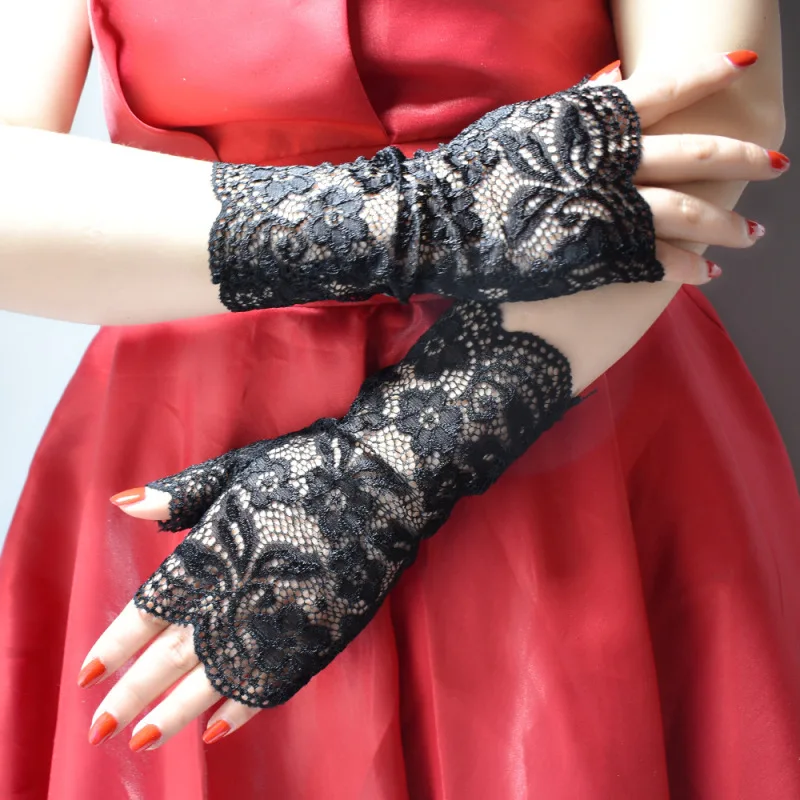 Summer Sexy Lace Hollow Short Fingerless Gloves Sun Protection Cycling Drive Cover the Scar Thin High Elasticity Etiquette Dance
Summer Sexy Lace Hollow Short Fingerless Gloves Sun Protection Cycling Drive Cover the Scar Thin High Elasticity Etiquette Dance