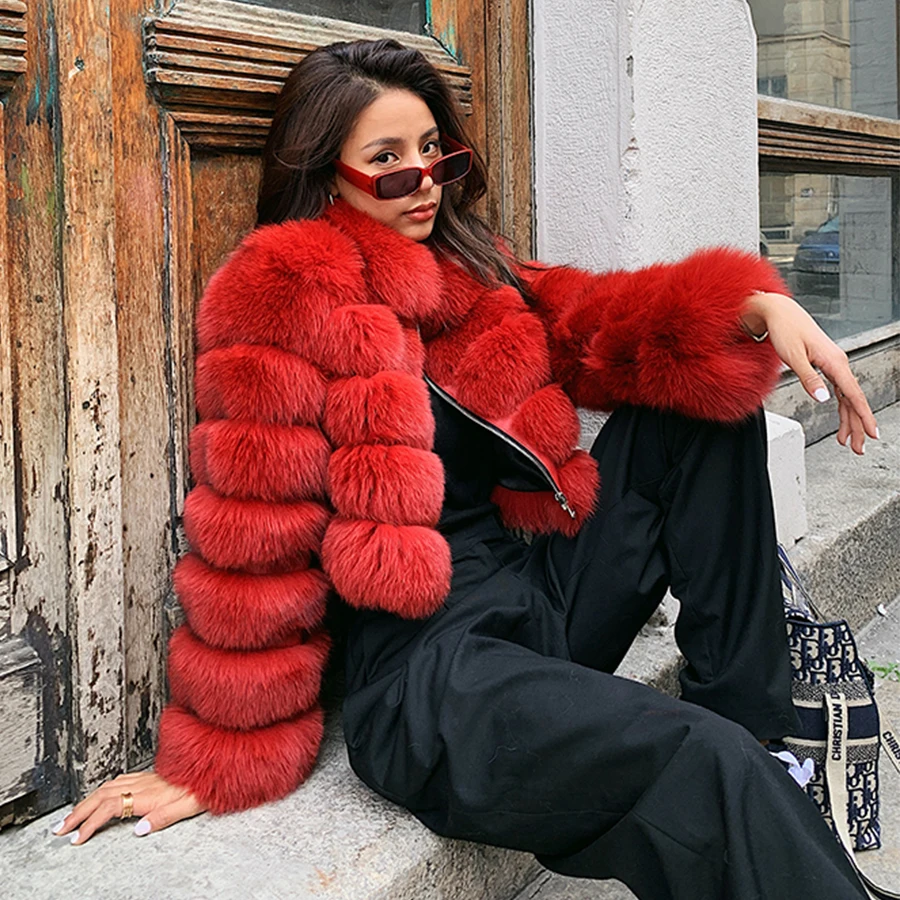 Fashion Cropped Fox Fur Coat Women's Red Coat Winter Warm Real Fur Coats High Quality Free Shipping
Fashion Cropped Fox Fur Coat Women's Red Coat Winter Warm Real Fur Coats High Quality Free Shipping