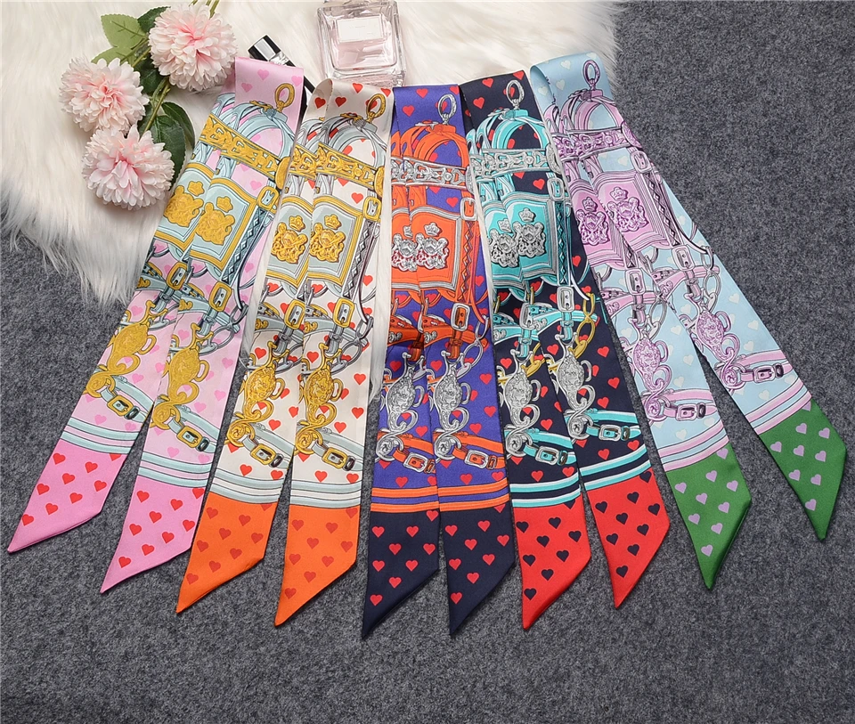 Natural Silk Brand Women Scarf 100% Real Silk Scarf Luxury Heart Print Foulard Hair & Bag Scarves Design Fashion Neckerchief
Natural Silk Brand Women Scarf 100% Real Silk Scarf Luxury Heart Print Foulard Hair & Bag Scarves Design Fashion Neckerchief