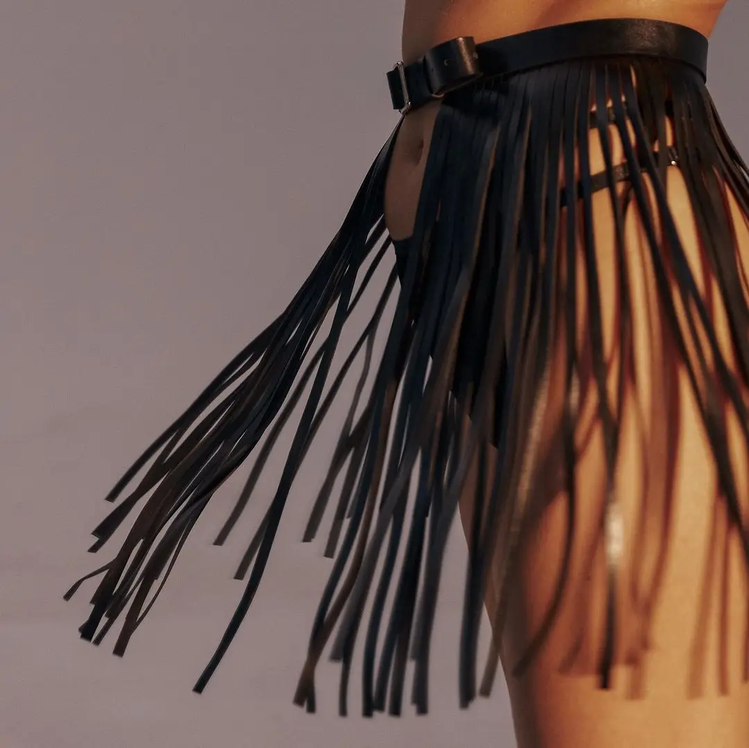 Leather Cage Skirt Harness Body Fetish Sexy Harness Women Cage Bondage Suspender Garter Belt Women's Gothic Clothing Accessories
Leather Cage Skirt Harness Body Fetish Sexy Harness Women Cage Bondage Suspender Garter Belt Women's Gothic Clothing Accessories