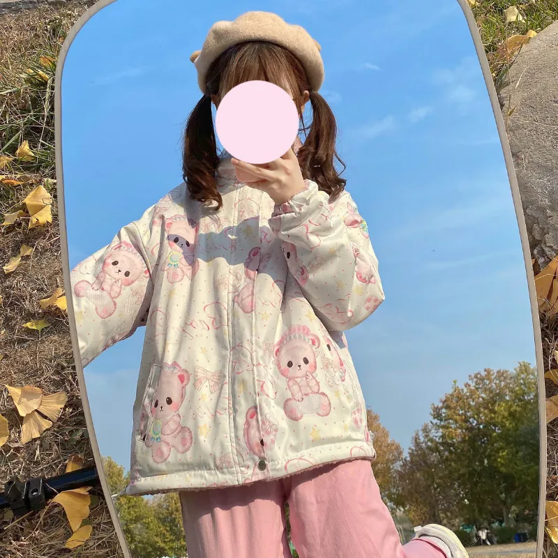 Японский милый студенческий стиль пальто Kawaii водолазка с милым мультяшным принтом длинный рукав молния свободная Двусторонняя плюшевая верхняя одежда
Японский милый студенческий стиль пальто Kawaii водолазка с милым мультяшным принтом длинный рукав молния свободная Двусторонняя плюшевая верхняя одежда