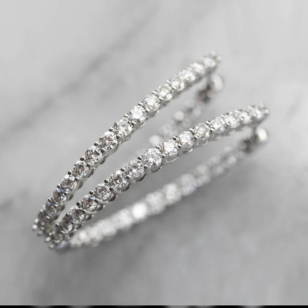 Huitan Silver Plated Cute Oval Hoop Earrings for Women Full Round Zircon High Quality Fashion Versatile Female Jewelry Hot Sale
Huitan Silver Plated Cute Oval Hoop Earrings for Women Full Round Zircon High Quality Fashion Versatile Female Jewelry Hot Sale