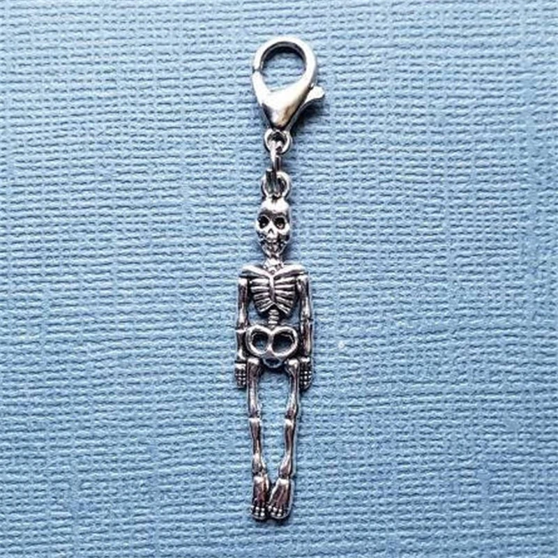 3 Pcs Skeleton Clip on Charm - Skeleton Charm- Halloween Jewelry - Zipper Pull - Planner Charm
3 Pcs Skeleton Clip on Charm - Skeleton Charm- Halloween Jewelry - Zipper Pull - Planner Charm
