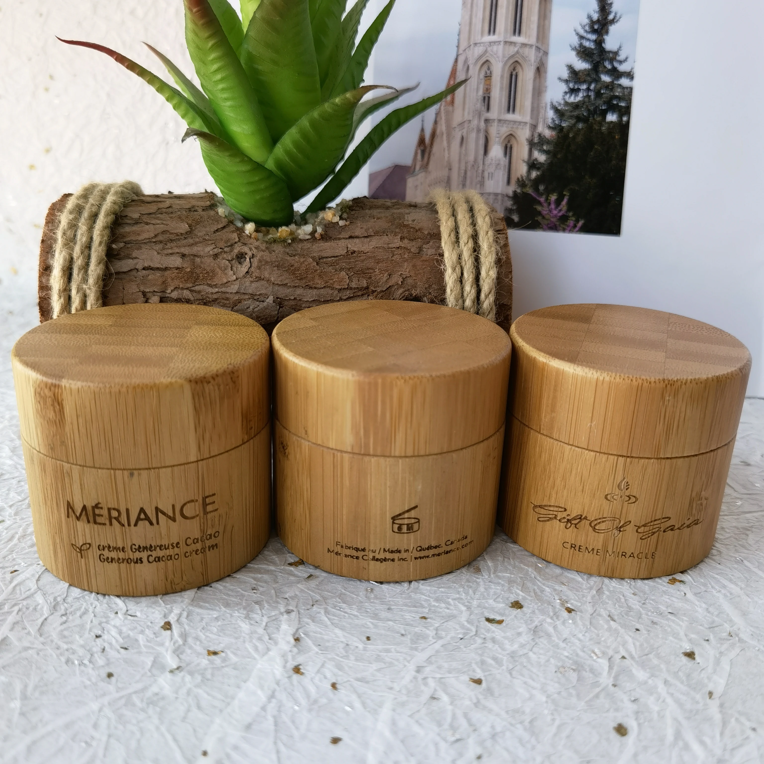 Empty Custom Logo Bamboo Big Size Skin Care Round Packaging Refillable Jars Portable Cosmetic Cream Jar With Bamboo Lid Cap
Empty Custom Logo Bamboo Big Size Skin Care Round Packaging Refillable Jars Portable Cosmetic Cream Jar With Bamboo Lid Cap