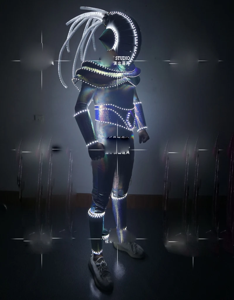 Future armor technology Custom bar gogo dance clothes nightclub ds LED light performance clothes muscle men's costume
Future armor technology Custom bar gogo dance clothes nightclub ds LED light performance clothes muscle men's costume