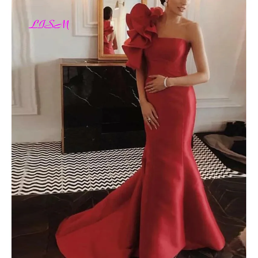 Red Vintage Evening Dress 2024 Long Mermiad One Shoulder Ruffles Satin Plus Size Women Prom Dresses Sexy Long Party Gowns
Red Vintage Evening Dress 2024 Long Mermiad One Shoulder Ruffles Satin Plus Size Women Prom Dresses Sexy Long Party Gowns