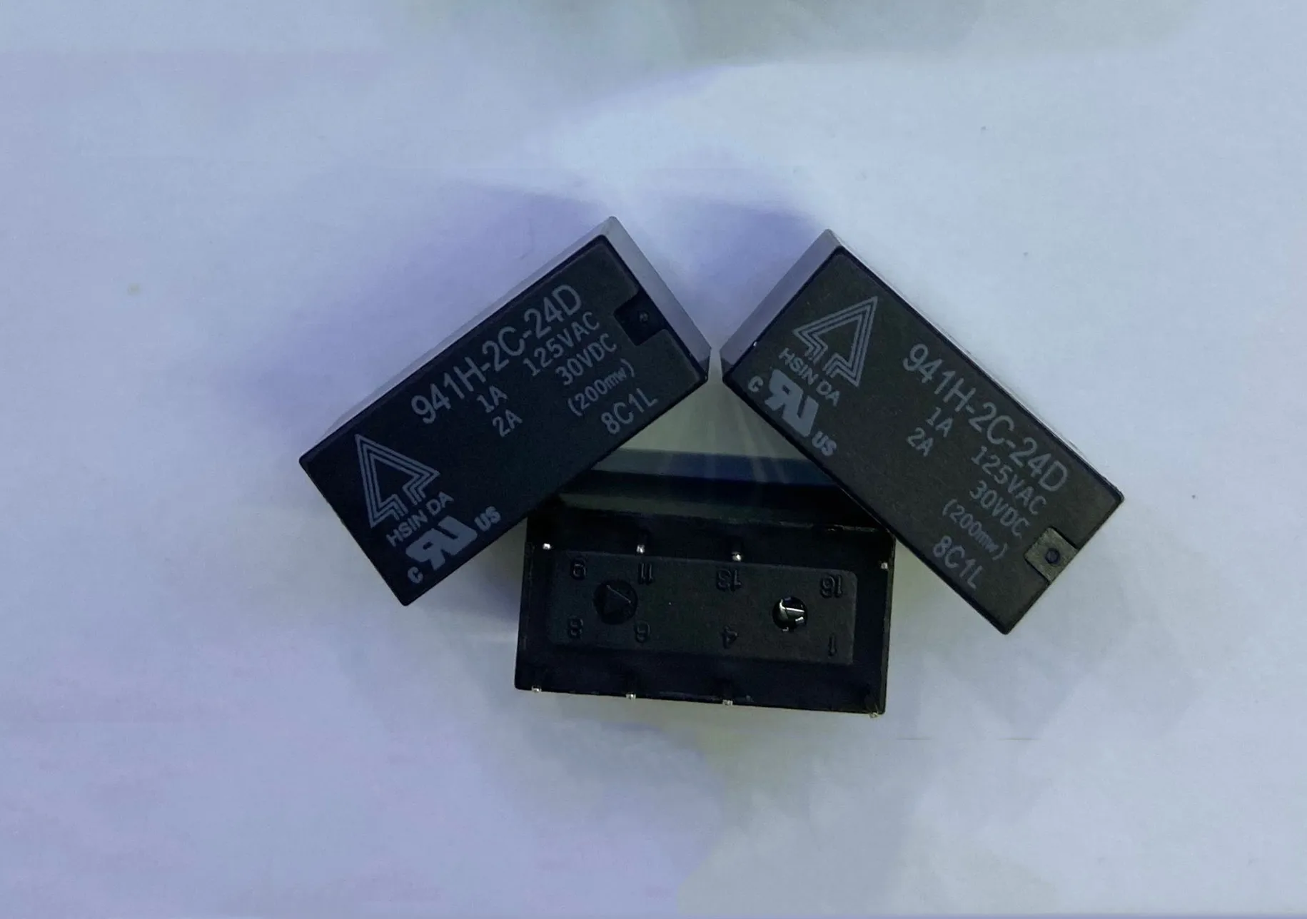 10pcs/lot 100%Original New Relay 941H-2C-5D 5V 941H-2C-12D 12VDC 941H-2C-24D 24V 941H 2C 24D 941H 2C 12D 12V 24V 8PIN
10pcs/lot 100%Original New Relay 941H-2C-5D 5V 941H-2C-12D 12VDC 941H-2C-24D 24V 941H 2C 24D 941H 2C 12D 12V 24V 8PIN