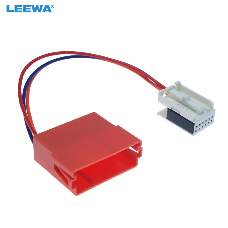 LEEWA Car AUX In Audio Input Cable Adapter For Volkswagen Sagitar Touran Golf 6 RCD310 RCD510 Radio Stereo Aux Wire Plug
LEEWA Car AUX In Audio Input Cable Adapter For Volkswagen Sagitar Touran Golf 6 RCD310 RCD510 Radio Stereo Aux Wire Plug