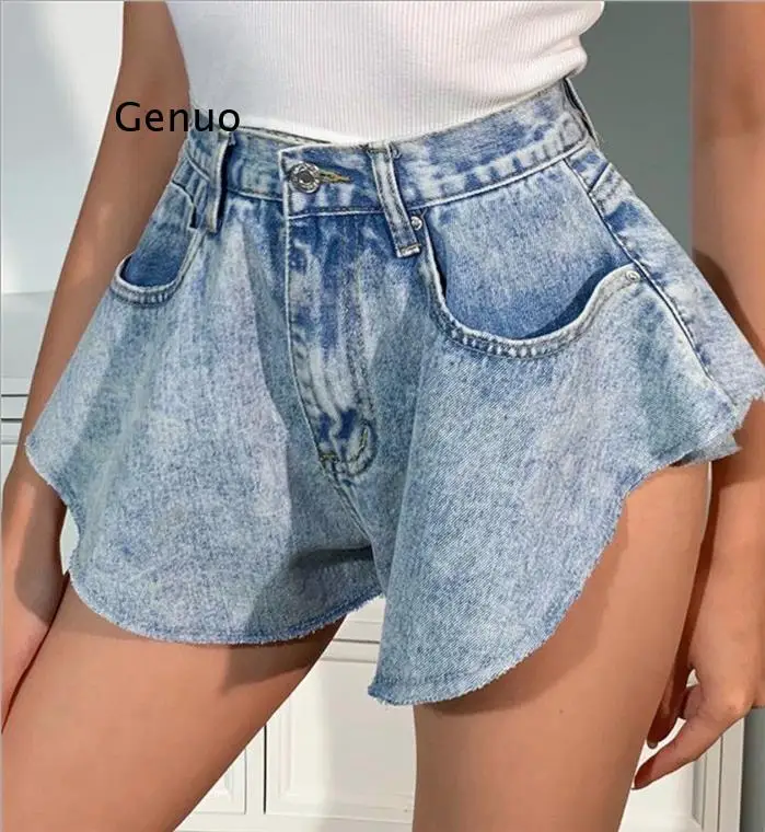 Casual Denim Shorts Skirts Women High Waist Ruffle Hem Loose Ruched Short Pants Female Fashion Clothing 2021 Summer Tide
Casual Denim Shorts Skirts Women High Waist Ruffle Hem Loose Ruched Short Pants Female Fashion Clothing 2021 Summer Tide