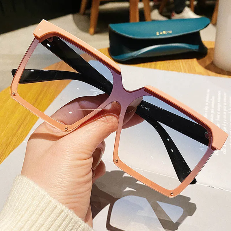 2024 Trend Square Sunglasses Women Vintage Oversized Gradient Sun Glasses Brand Designer Fashion Outdoor UV400 Colored Eyewear
2024 Trend Square Sunglasses Women Vintage Oversized Gradient Sun Glasses Brand Designer Fashion Outdoor UV400 Colored Eyewear