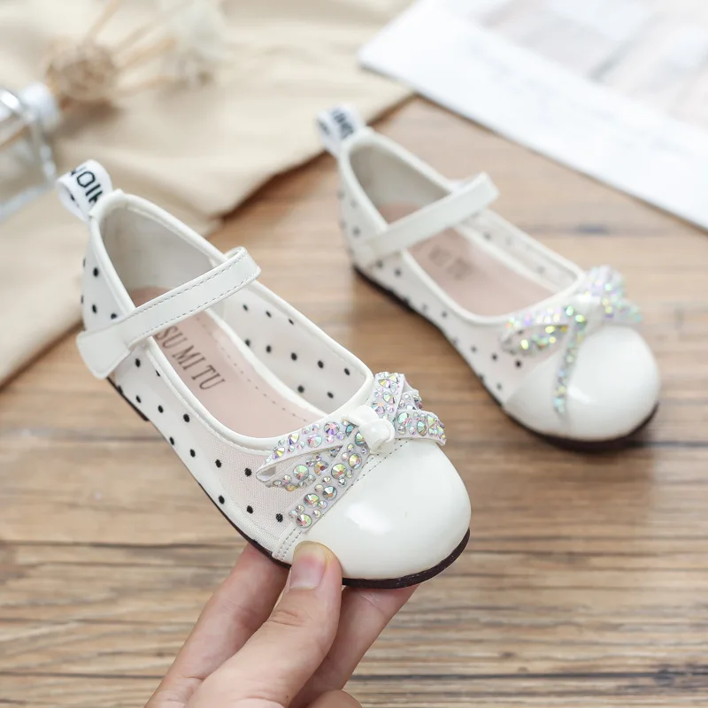 3-12 Years 2021 Fashion Spring Crystal Bow Dress Pu Leather Shoes For Kids Girls Party Princess Breathable Shoes For Children'S
3-12 Years 2021 Fashion Spring Crystal Bow Dress Pu Leather Shoes For Kids Girls Party Princess Breathable Shoes For Children'S