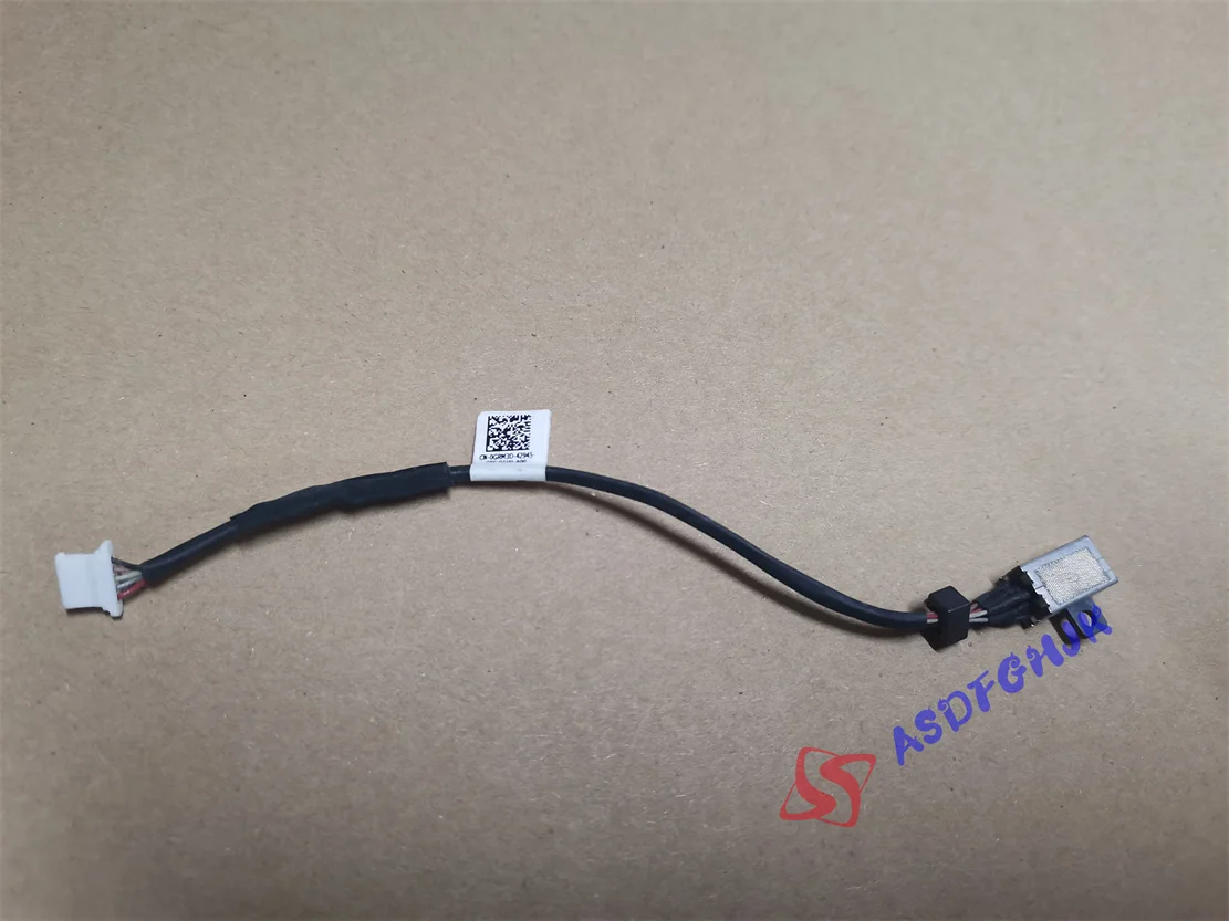 Подержанный разъем питания DD0D13AD000 для Dell XPS 13 L321X L322x 9333 DC-In с кабелем
Подержанный разъем питания DD0D13AD000 для Dell XPS 13 L321X L322x 9333 DC-In с кабелем