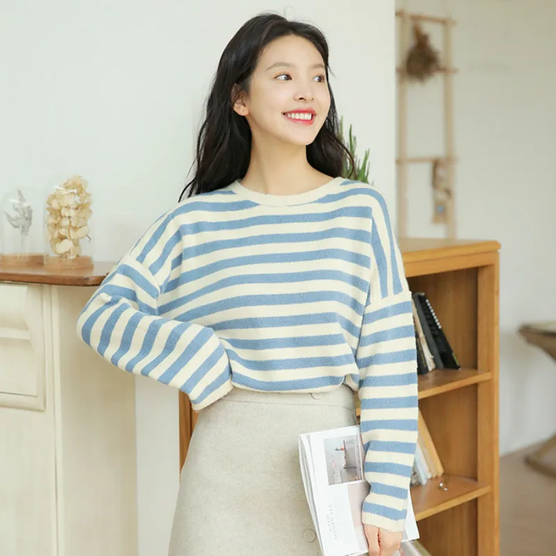 Autumn Winter Sweater Women Stripe Sweet Loose Pullovers Female Student Fashion Casual Long Sleeve Knitted Jumper Tops H9397
Autumn Winter Sweater Women Stripe Sweet Loose Pullovers Female Student Fashion Casual Long Sleeve Knitted Jumper Tops H9397