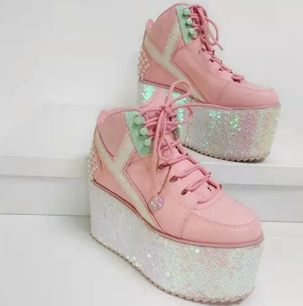Girls Pink Retro 9 cm Height Increasing Thick Sole Platform Wedge Shoes Woman Retro Pearls Sequins Patchwork Lace Up Sneakers
Girls Pink Retro 9 cm Height Increasing Thick Sole Platform Wedge Shoes Woman Retro Pearls Sequins Patchwork Lace Up Sneakers