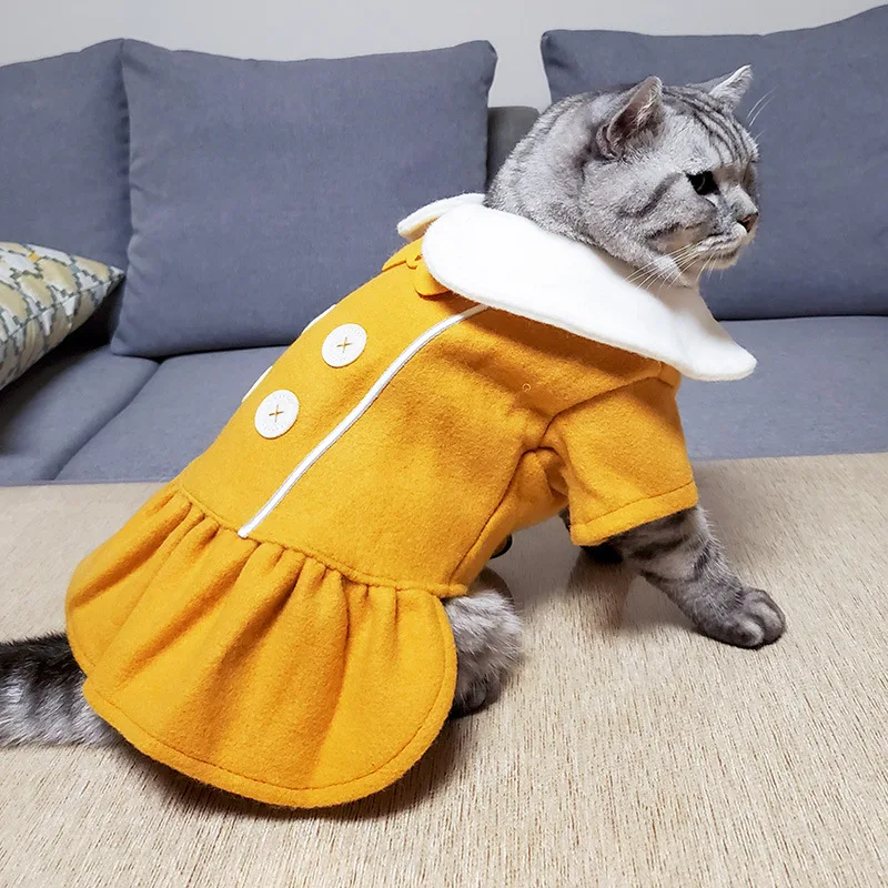 Шерстяное платье с воротником для кошек, кукла в виде котенка, осенне-зимнее теплое платье с пуговицами для щенков, пальто с бантом, милая плиссированная юбка
Шерстяное платье с воротником для кошек, кукла в виде котенка, осенне-зимнее теплое платье с пуговицами для щенков, пальто с бантом, милая плиссированная юбка