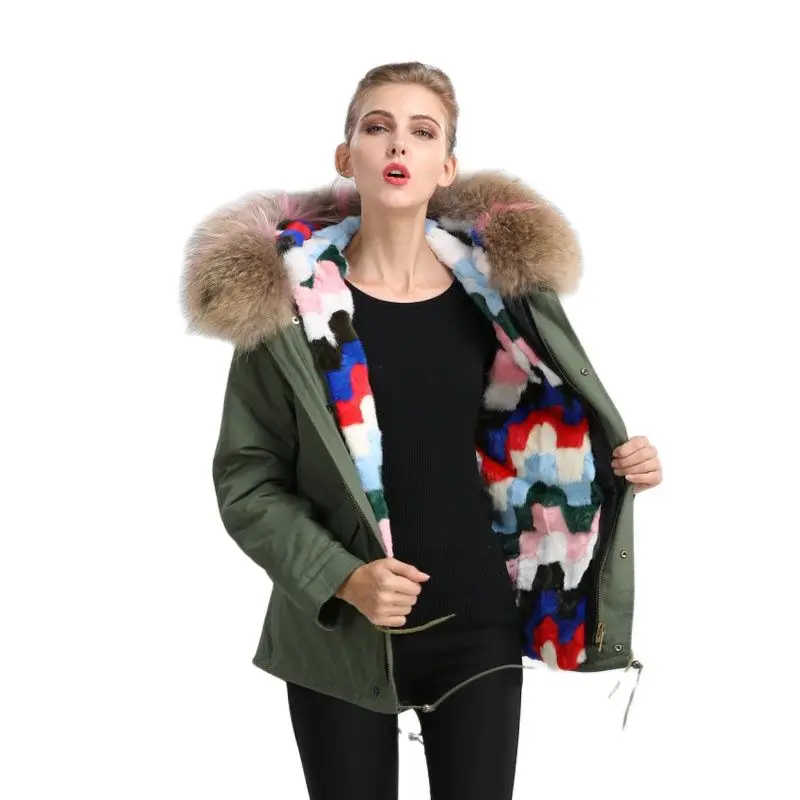 Real Mink Fur Army Green Short Parka Ladies Casual Wear Colorful Luxury Mink Fur Lined Winter Wear
Real Mink Fur Army Green Short Parka Ladies Casual Wear Colorful Luxury Mink Fur Lined Winter Wear