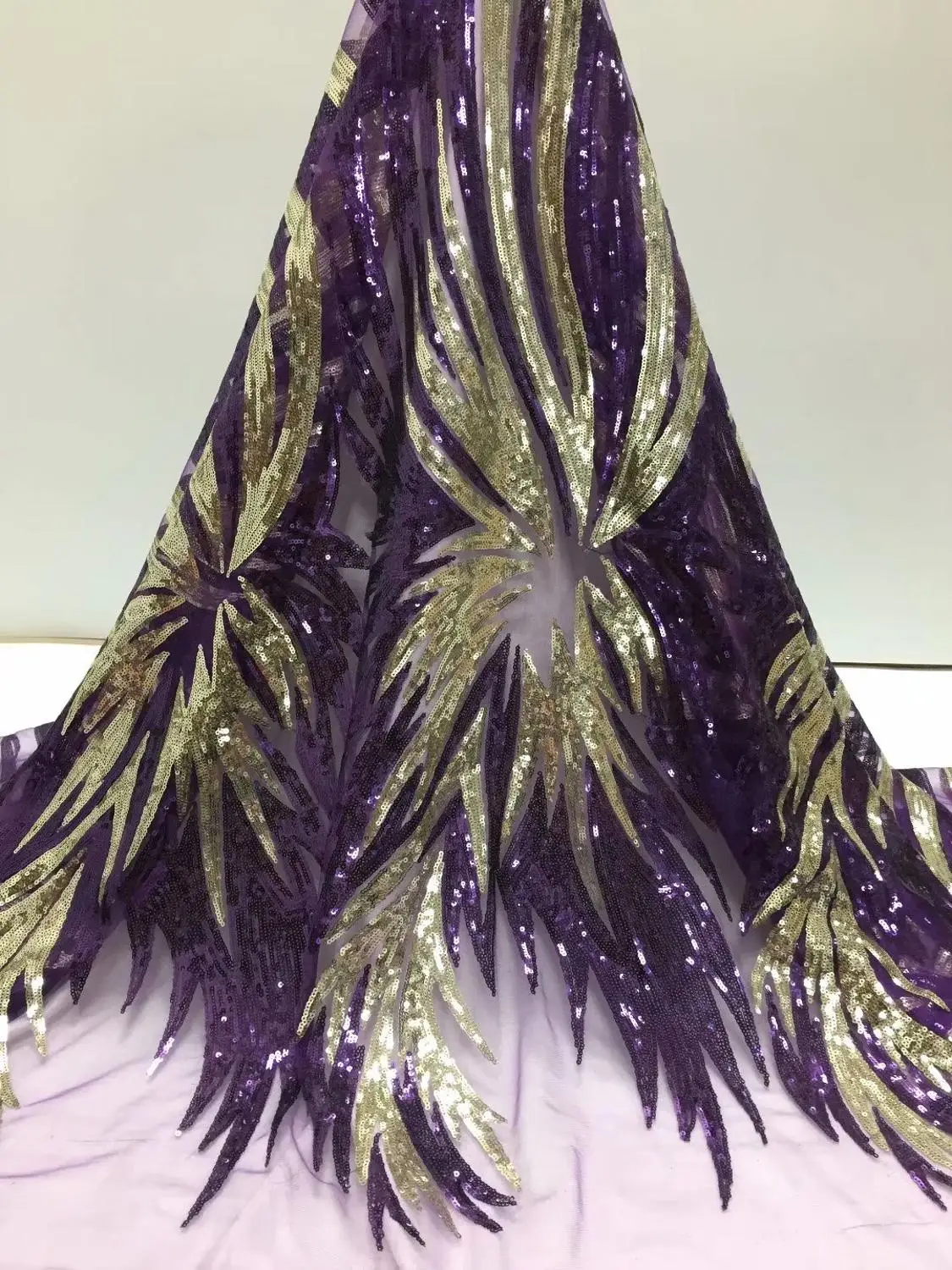 African Lace Fabric purple Tulle Lace 2020 High Quality Embroidery Nigerian French Exquisite Lace Fabric for Christmas Dress
African Lace Fabric purple Tulle Lace 2020 High Quality Embroidery Nigerian French Exquisite Lace Fabric for Christmas Dress