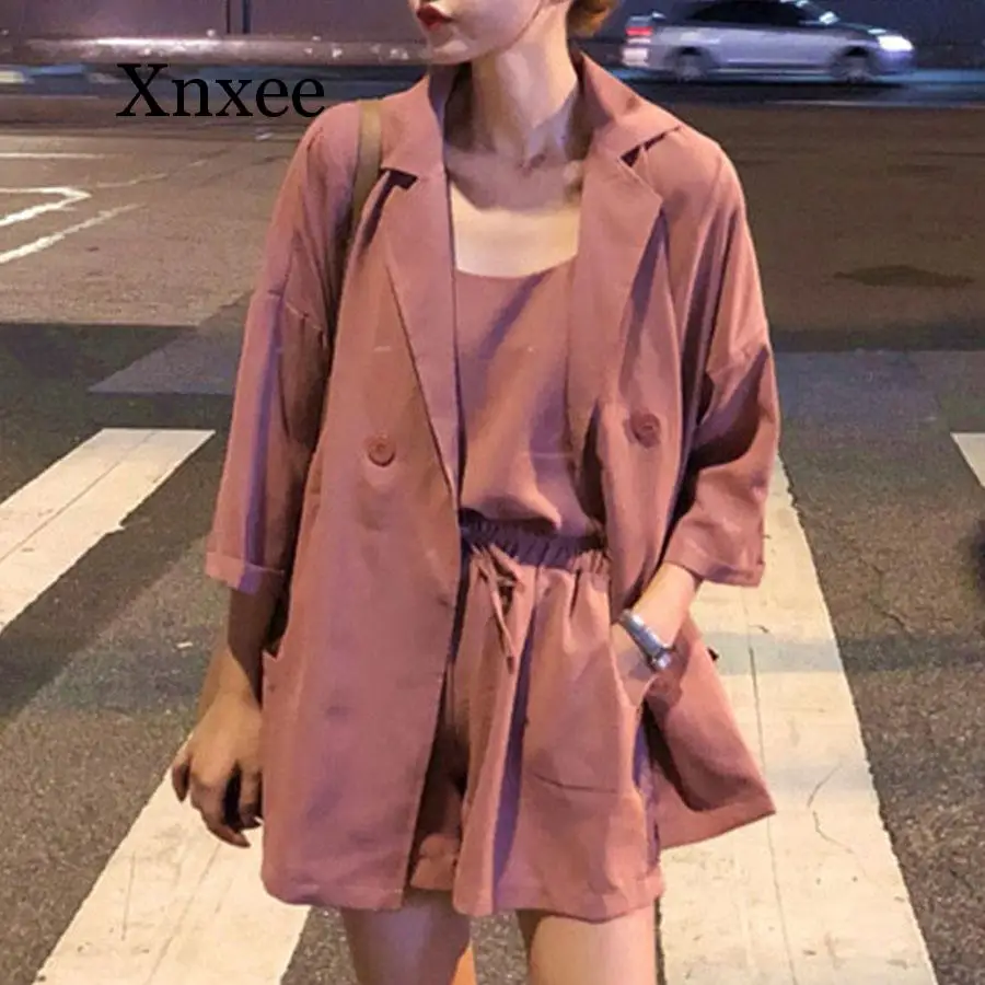 Fashion Three Pieces Suits Women Autumn Sexy Strap Tops And Elastic Waist Shorts Casual Wild Loose Blazer Women Sets
Fashion Three Pieces Suits Women Autumn Sexy Strap Tops And Elastic Waist Shorts Casual Wild Loose Blazer Women Sets