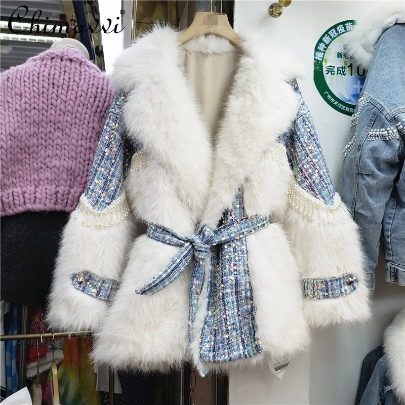 European 2021 Winter New Pearl Sequins Elegant Fur Warm Slimming Jacket Women's Fashion Beading Streetwear Patchwork Parkas Coat
European 2021 Winter New Pearl Sequins Elegant Fur Warm Slimming Jacket Women's Fashion Beading Streetwear Patchwork Parkas Coat