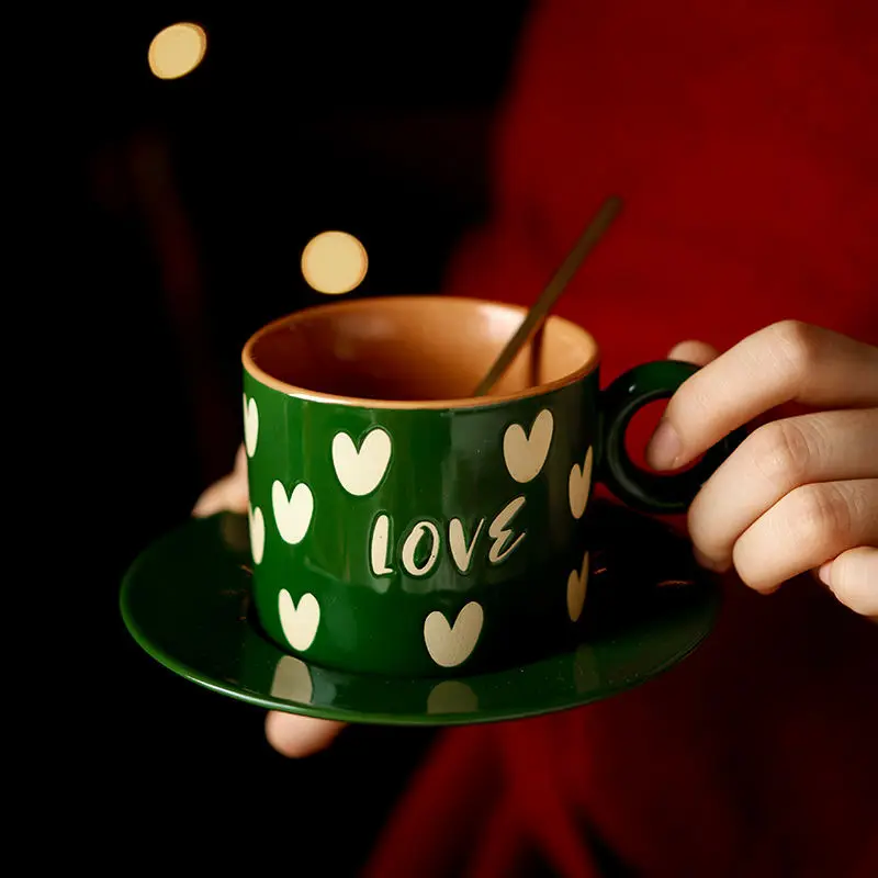 Christmas series cup a pair of pull flower coffee cup and plate set ceramic retro Japanese high-end high-value palace Tingfeng
Christmas series cup a pair of pull flower coffee cup and plate set ceramic retro Japanese high-end high-value palace Tingfeng