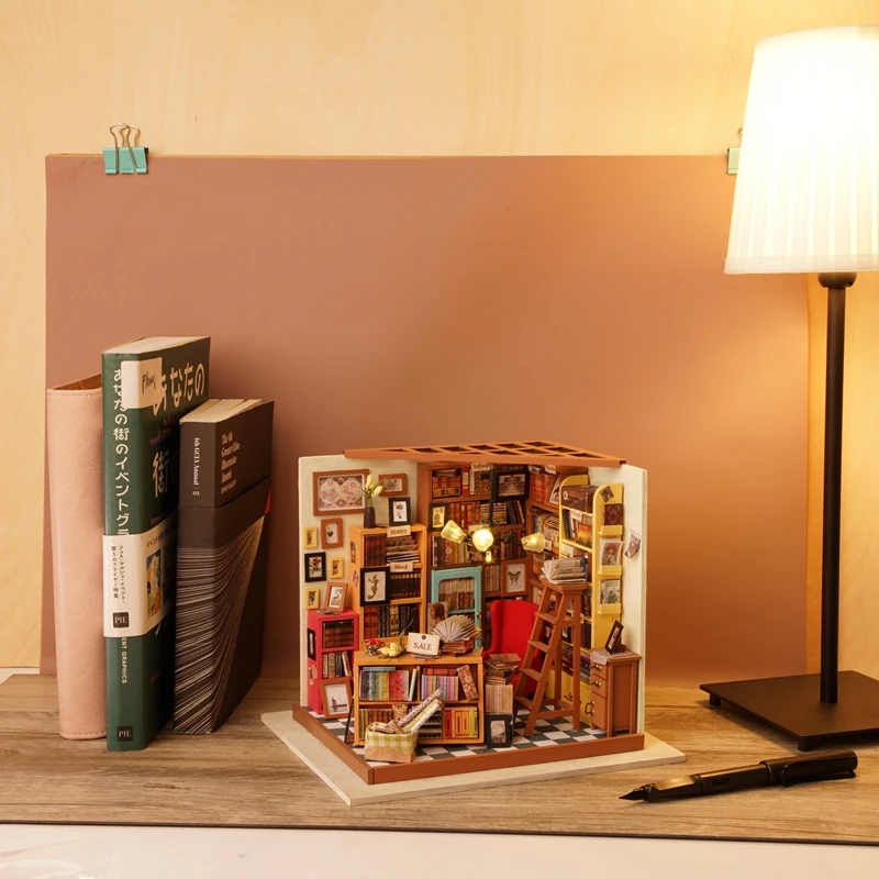 New Diy Doll House Sam's Study 3d Blocks Assembly Art House Simulation Music With Light Wooden Puzzle Girl Toys Miniature Sound
New Diy Doll House Sam's Study 3d Blocks Assembly Art House Simulation Music With Light Wooden Puzzle Girl Toys Miniature Sound