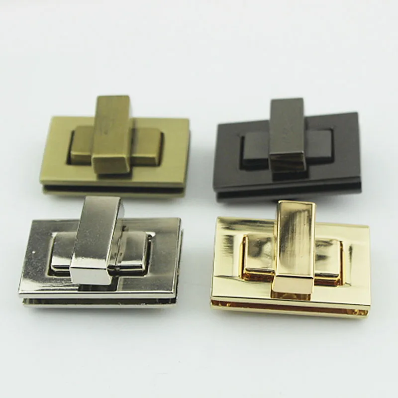 10Pcs Big Size 50x30mm Rectangle Metal Turn Twist Lock Buckles for DIY Handbag Bag Purse Hardware Closure Clasp Part Accessories
10Pcs Big Size 50x30mm Rectangle Metal Turn Twist Lock Buckles for DIY Handbag Bag Purse Hardware Closure Clasp Part Accessories