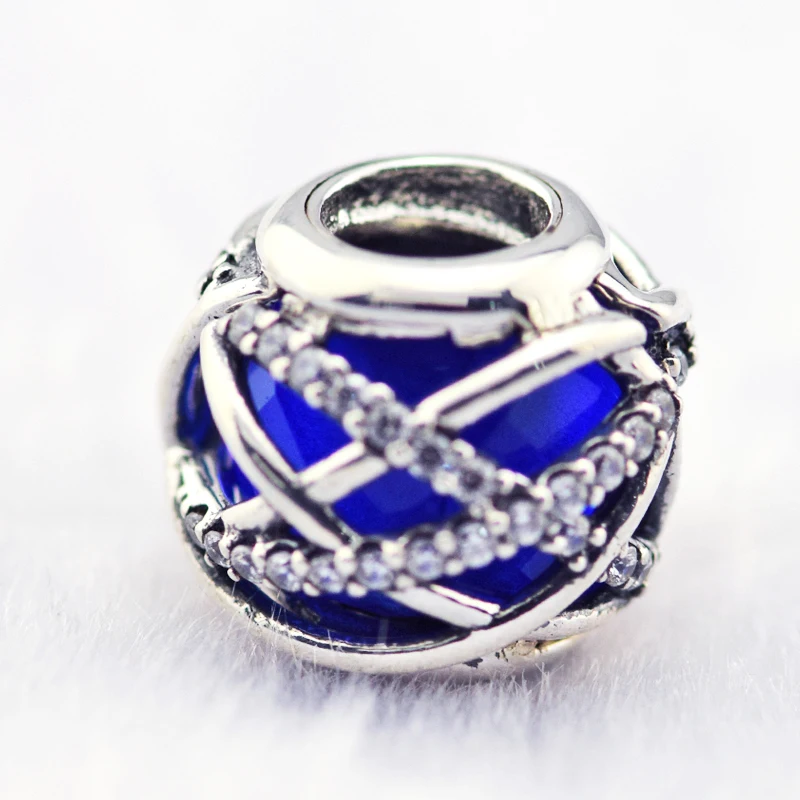Модные ювелирные изделия для изготовления Galaxy Charm королевский синий кристалл Стерлинговое серебро бусины для женщин подходит оригинальный 925 серебряные браслеты
Модные ювелирные изделия для изготовления Galaxy Charm королевский синий кристалл Стерлинговое серебро бусины для женщин подходит оригинальный 925 серебряные браслеты