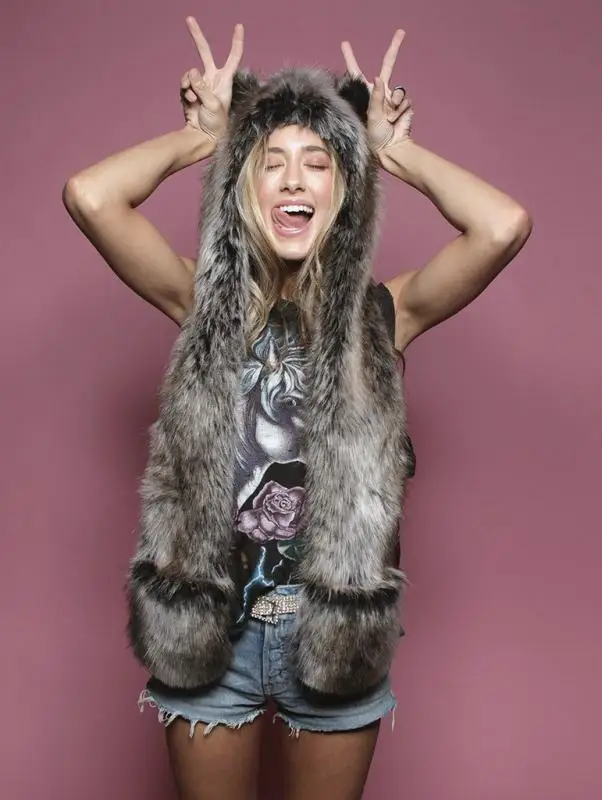 Animal Snow Leopard Bear Wolf Tiger Lion Cosplay Hat Fuax Fur Plush Hat Scarf Glove Set Winter Bomber Hat Outdoor Ski Warm Cap
Animal Snow Leopard Bear Wolf Tiger Lion Cosplay Hat Fuax Fur Plush Hat Scarf Glove Set Winter Bomber Hat Outdoor Ski Warm Cap