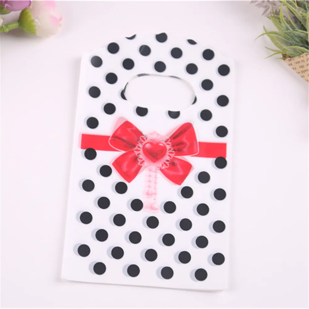 Wholesale 50pcs/lot 9*15cm Lovely Small Dot Packaging Bags For Party Mini Wedding Candy Package Bags with Bow
Wholesale 50pcs/lot 9*15cm Lovely Small Dot Packaging Bags For Party Mini Wedding Candy Package Bags with Bow