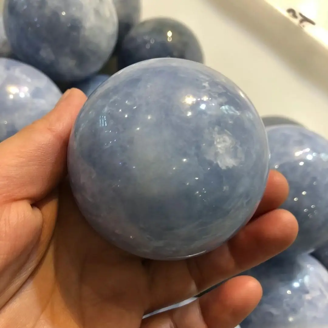 Natural Madagascar Aquamarine Blue SPAR Ball Marine Stone Ocean Jasper Kyanite Ball Teaching Material Minerals Collection
Natural Madagascar Aquamarine Blue SPAR Ball Marine Stone Ocean Jasper Kyanite Ball Teaching Material Minerals Collection
