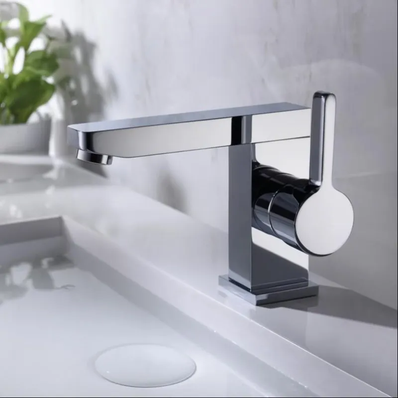 Vidric Chrome brass bathroom single lever hot and cold bathroom basin faucet tap mixer lavatory sink faucet
Vidric Chrome brass bathroom single lever hot and cold bathroom basin faucet tap mixer lavatory sink faucet