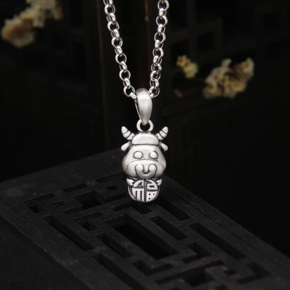 New Fine Pure Sterling Silver S925 Pendant Women Fu Cow Figure Pendant 20.9*11.3mm About 5g
New Fine Pure Sterling Silver S925 Pendant Women Fu Cow Figure Pendant 20.9*11.3mm About 5g