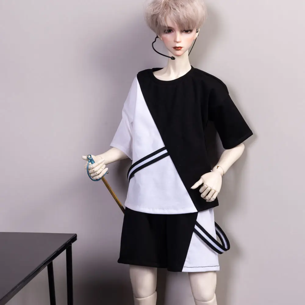 BJD Doll Clothing is suitable for 1/3 1/4 SD13 17 Uncle fashion new monochrome T short sleeves beveled/flat or monochrome shorts
BJD Doll Clothing is suitable for 1/3 1/4 SD13 17 Uncle fashion new monochrome T short sleeves beveled/flat or monochrome shorts