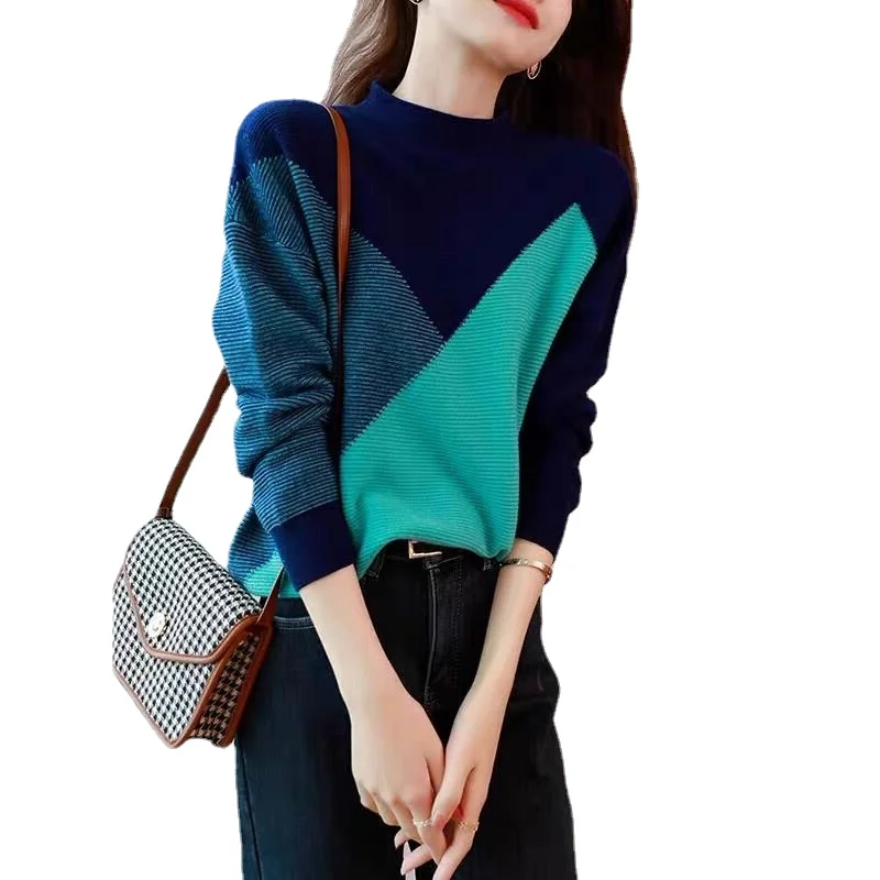Korean Version of Spring and Autumn Stitching Round Neck Sweater Women's Top Fashion Chic Loose Contrast Color Knitted Pullover
Korean Version of Spring and Autumn Stitching Round Neck Sweater Women's Top Fashion Chic Loose Contrast Color Knitted Pullover