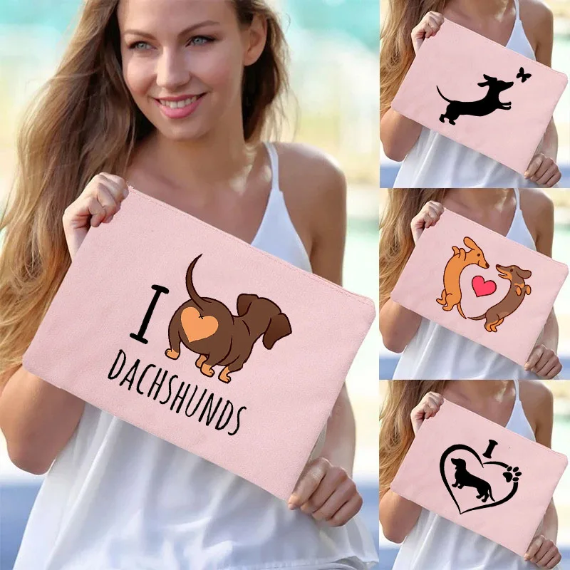 Cute Dachshund Print Outdoor Girl Makeup Bag Women Cosmetic Bags Travel Toiletries Organizer Female Storage Make Up Cases Gifts
Cute Dachshund Print Outdoor Girl Makeup Bag Women Cosmetic Bags Travel Toiletries Organizer Female Storage Make Up Cases Gifts