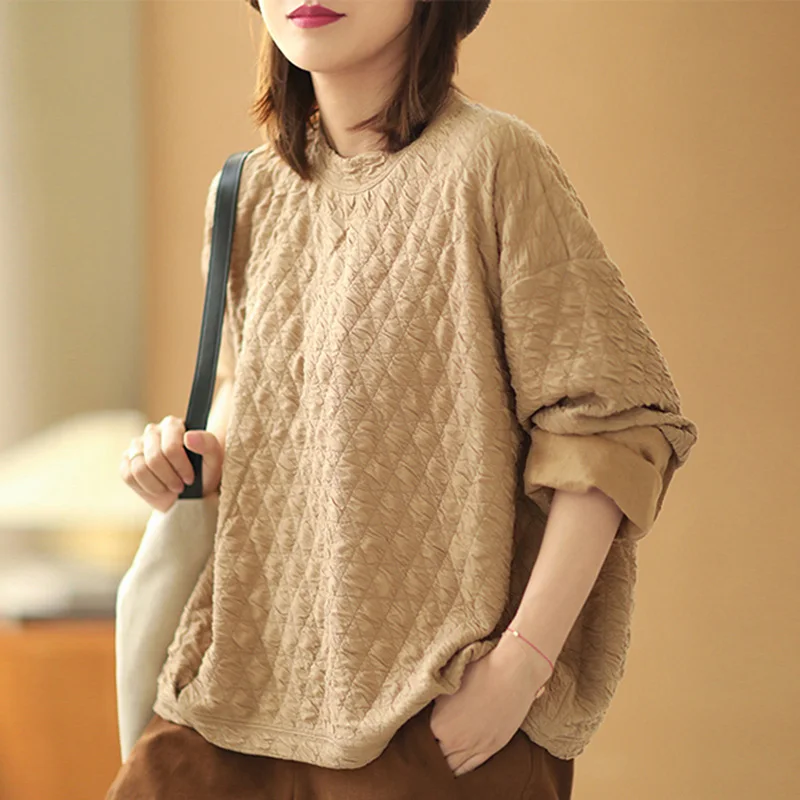 Women Cotton T-shirt O-Neck Long Sleeve Soft Solid Color Loose 2021 Autumn New Casual Simple Comfortable T-shirt V2262
Women Cotton T-shirt O-Neck Long Sleeve Soft Solid Color Loose 2021 Autumn New Casual Simple Comfortable T-shirt V2262