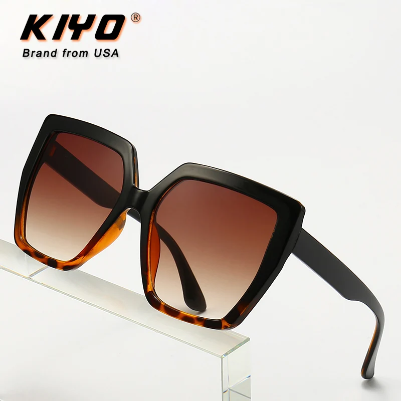 KIYO Brand 2021 New Women Men Square Sunglasses PC Vintage Sun Glasses High Quality UV400 Driving Eyewear 2013
KIYO Brand 2021 New Women Men Square Sunglasses PC Vintage Sun Glasses High Quality UV400 Driving Eyewear 2013