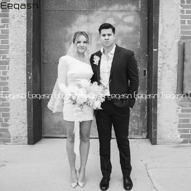 Short Wedding Dresses Satin Sheath Wedding Gowns One Shoulder Long Sleeve Simple White Ivory Backless Bride Dress Beach
Short Wedding Dresses Satin Sheath Wedding Gowns One Shoulder Long Sleeve Simple White Ivory Backless Bride Dress Beach